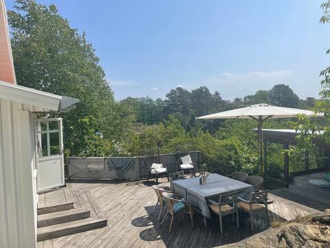 Villa with room for two families by the sea in Åsa