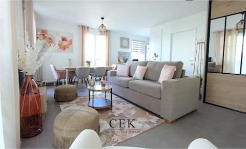 Successful Airbnb property: Trianons6 ~ 15min walk Disney/3min Val d'Europe in Serris