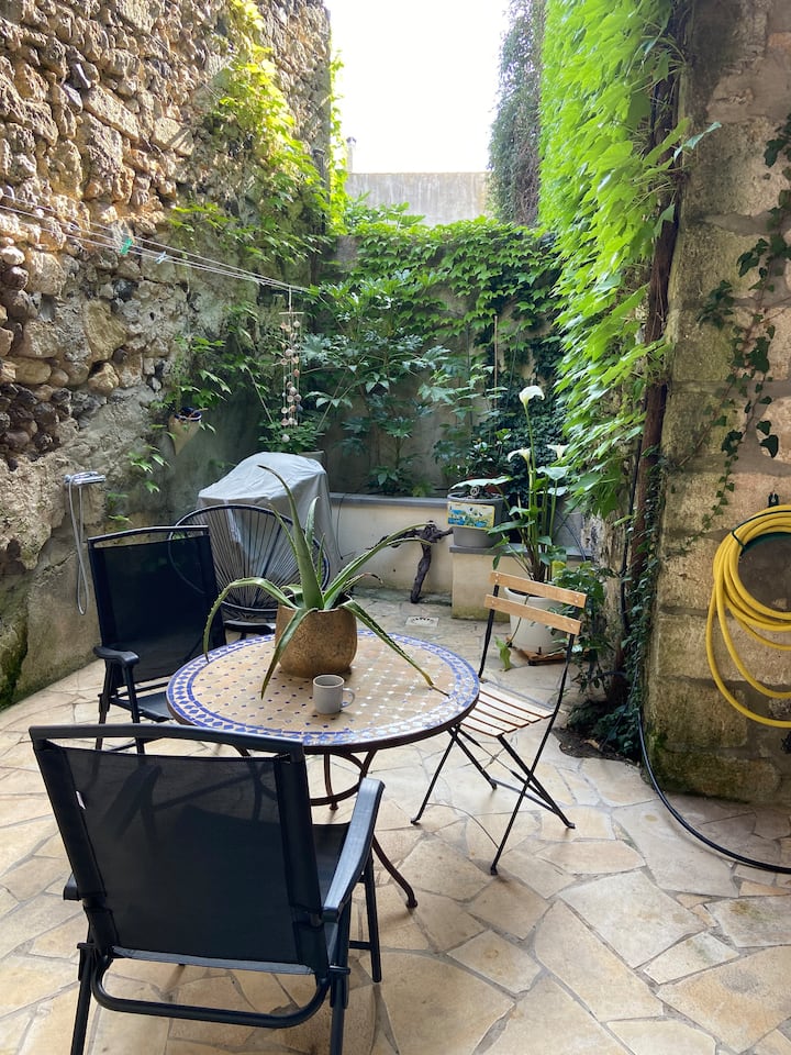 Maison Vigneronne Et Son Patio Au Calme - Pézenas