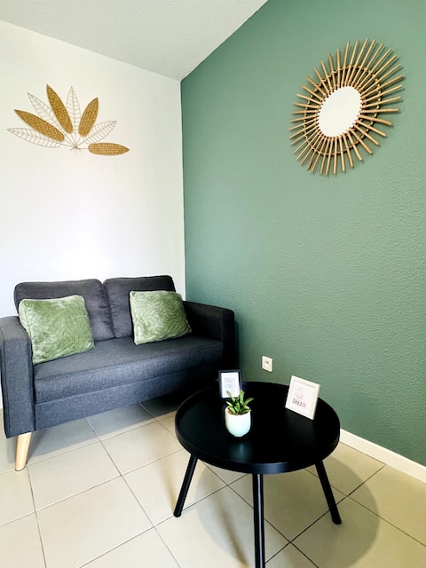 Popular Airbnb listing: Zen and relaxation in Roanne