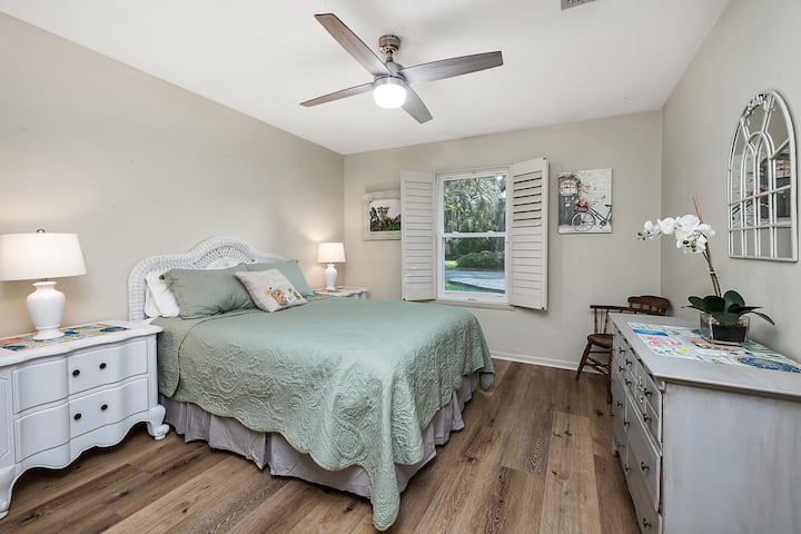 Menšia manželská posteľ