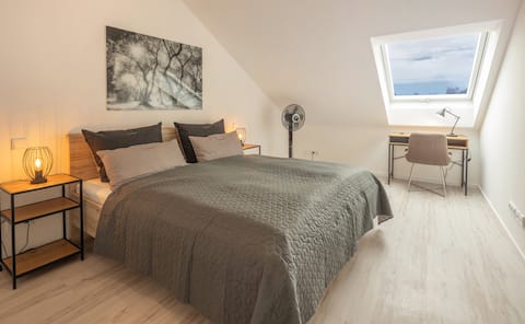 *SweetHome* Large kitchen, Wi-Fi, free parking