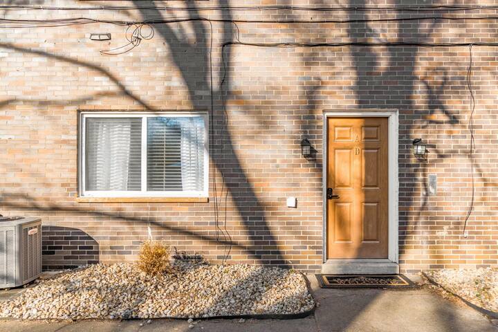2 Cozy Condos In The Heart Of Short North/OSU gallery image 5
