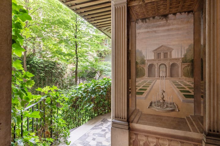 Milano Classy Heritage Home: city center, 4BDR