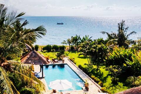 Kundalini villa & Dolphins