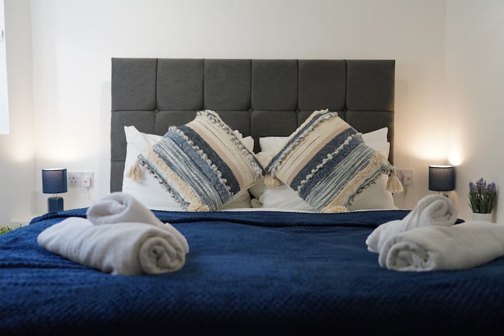 SD Amy Suite- 3BR Flat