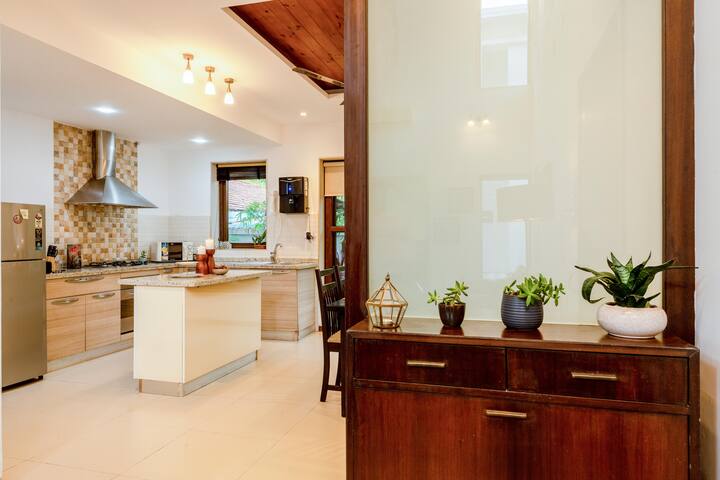 Fully equipped modern kitchen for your use.