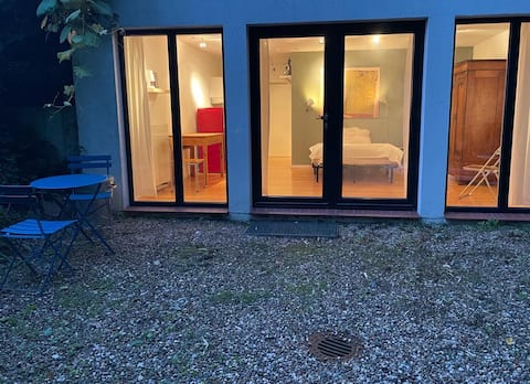 1-room apartment near Hamburg