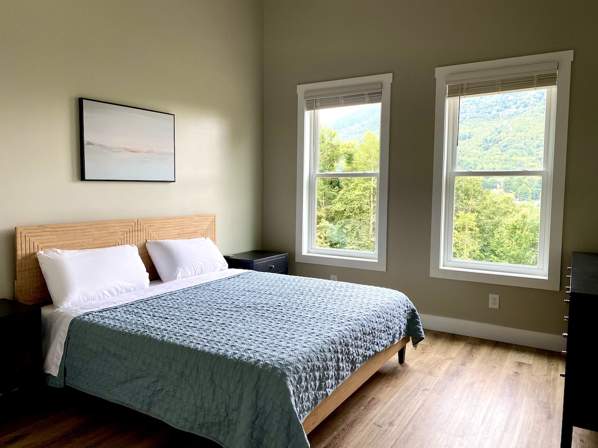 加大双人床，房间设有套内卫生间