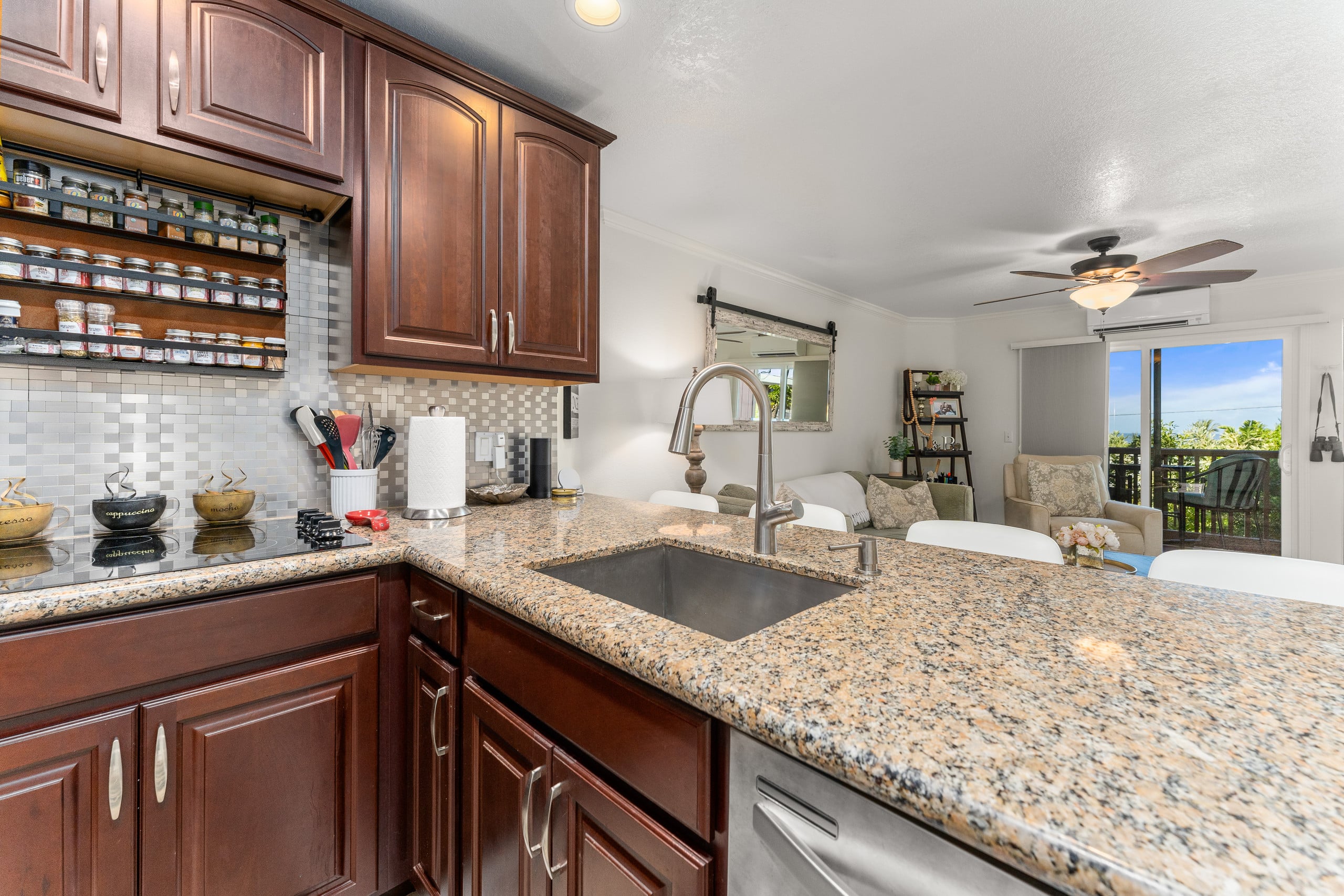 Condo in Kihei · ★4.98 · 2 bedrooms · 2 beds · 2 baths - Image 6
