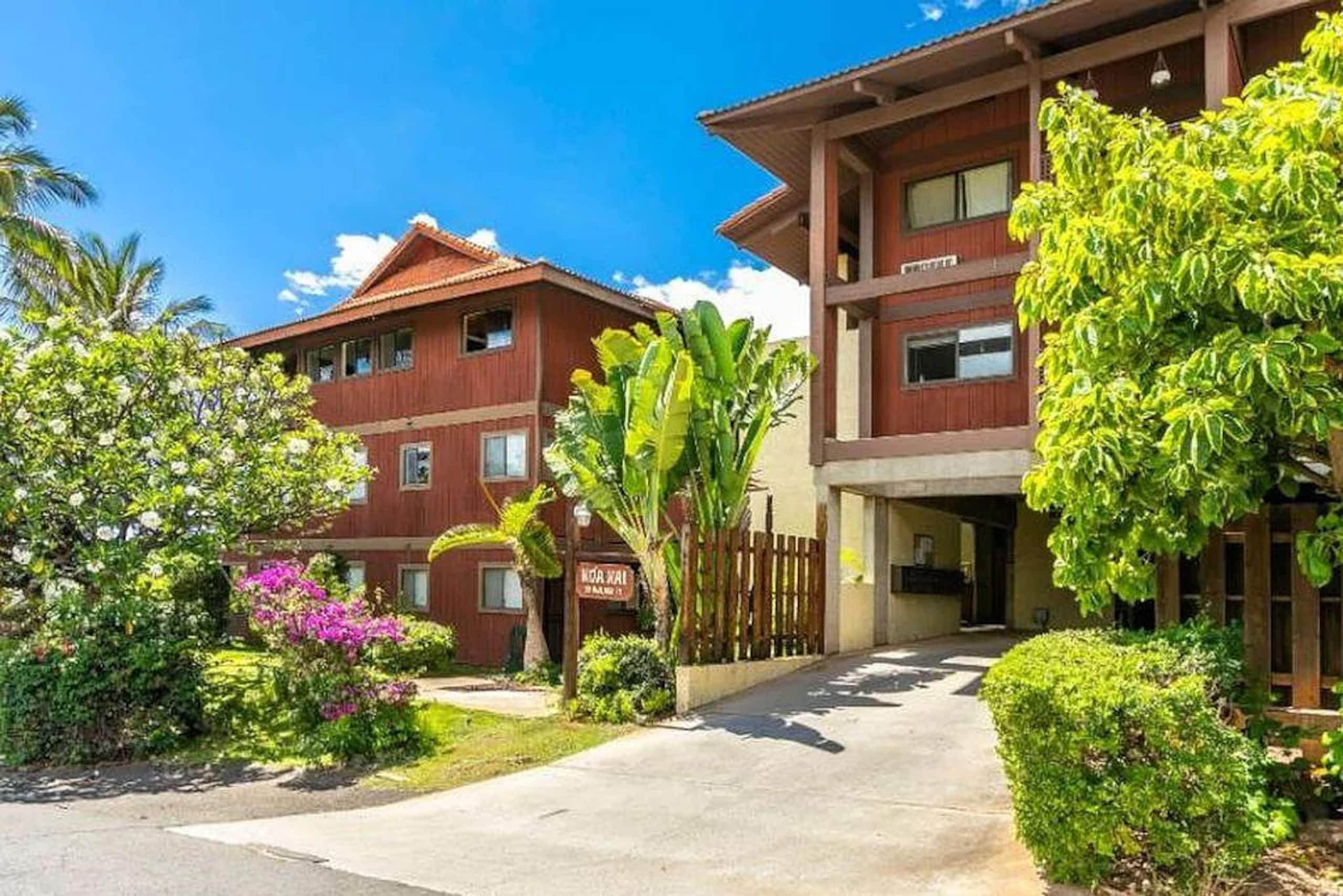 Condo in Kihei · ★4.98 · 2 bedrooms · 2 beds · 2 baths - Image 24