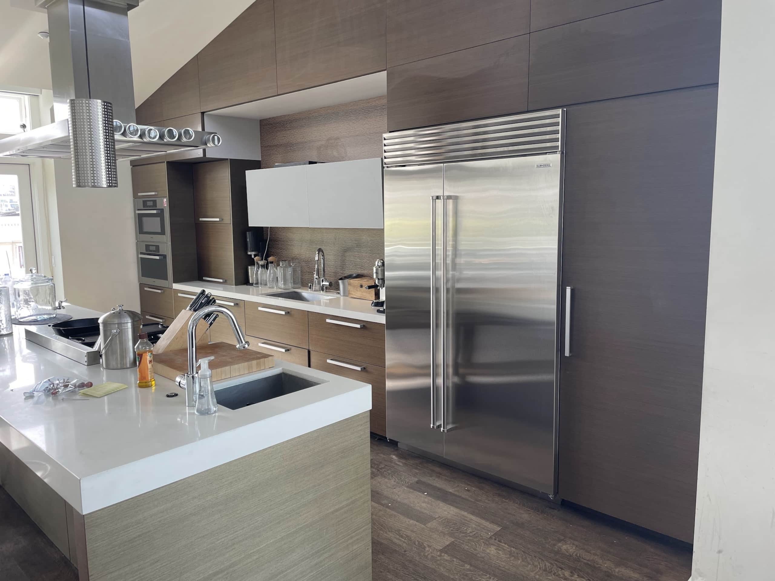 Condo in San Francisco · ★5.0 · 4 bedrooms · 4 beds · 3.5 baths - Image 11