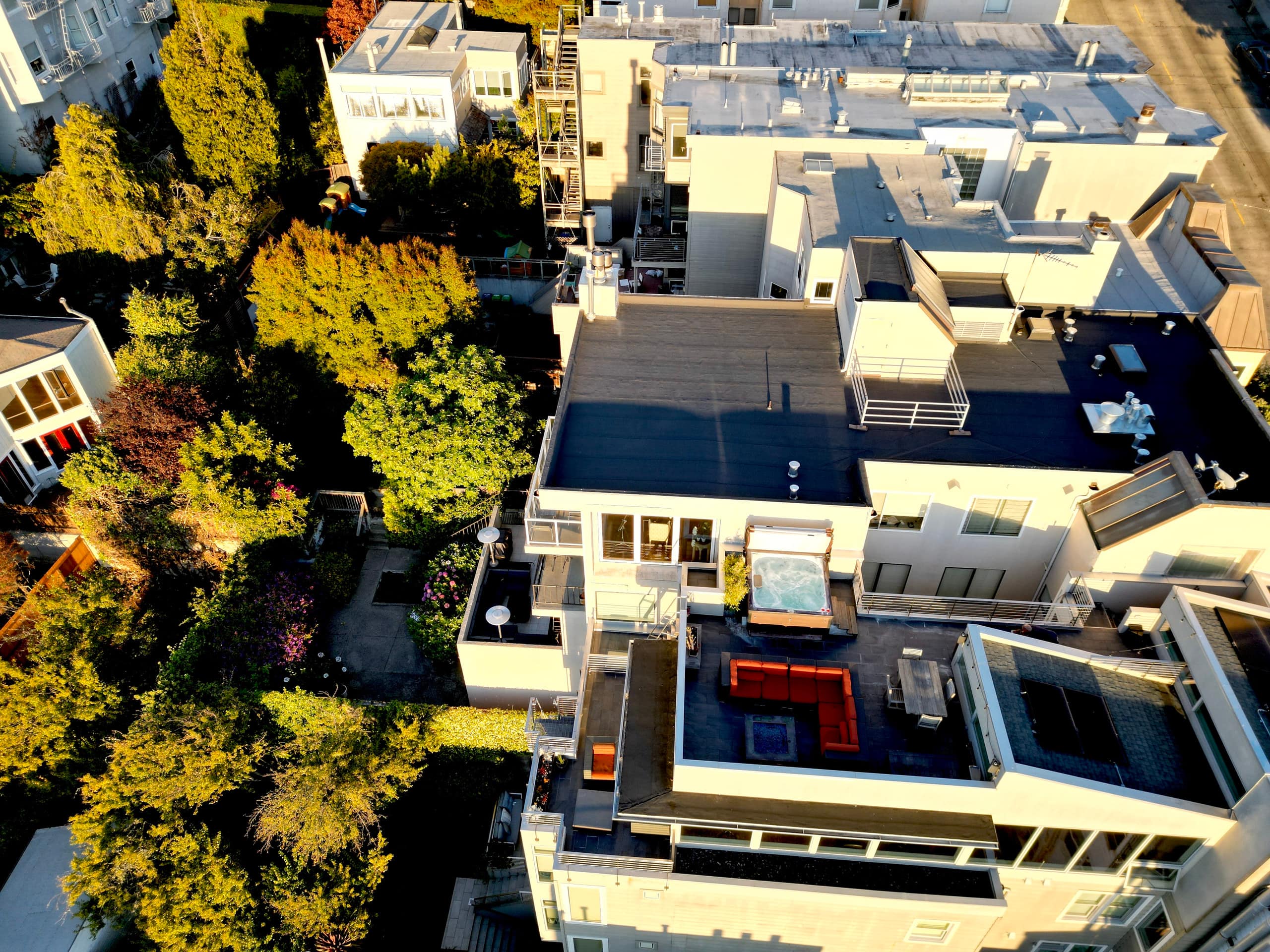 Condo in San Francisco · ★5.0 · 4 bedrooms · 4 beds · 3.5 baths - Image 41