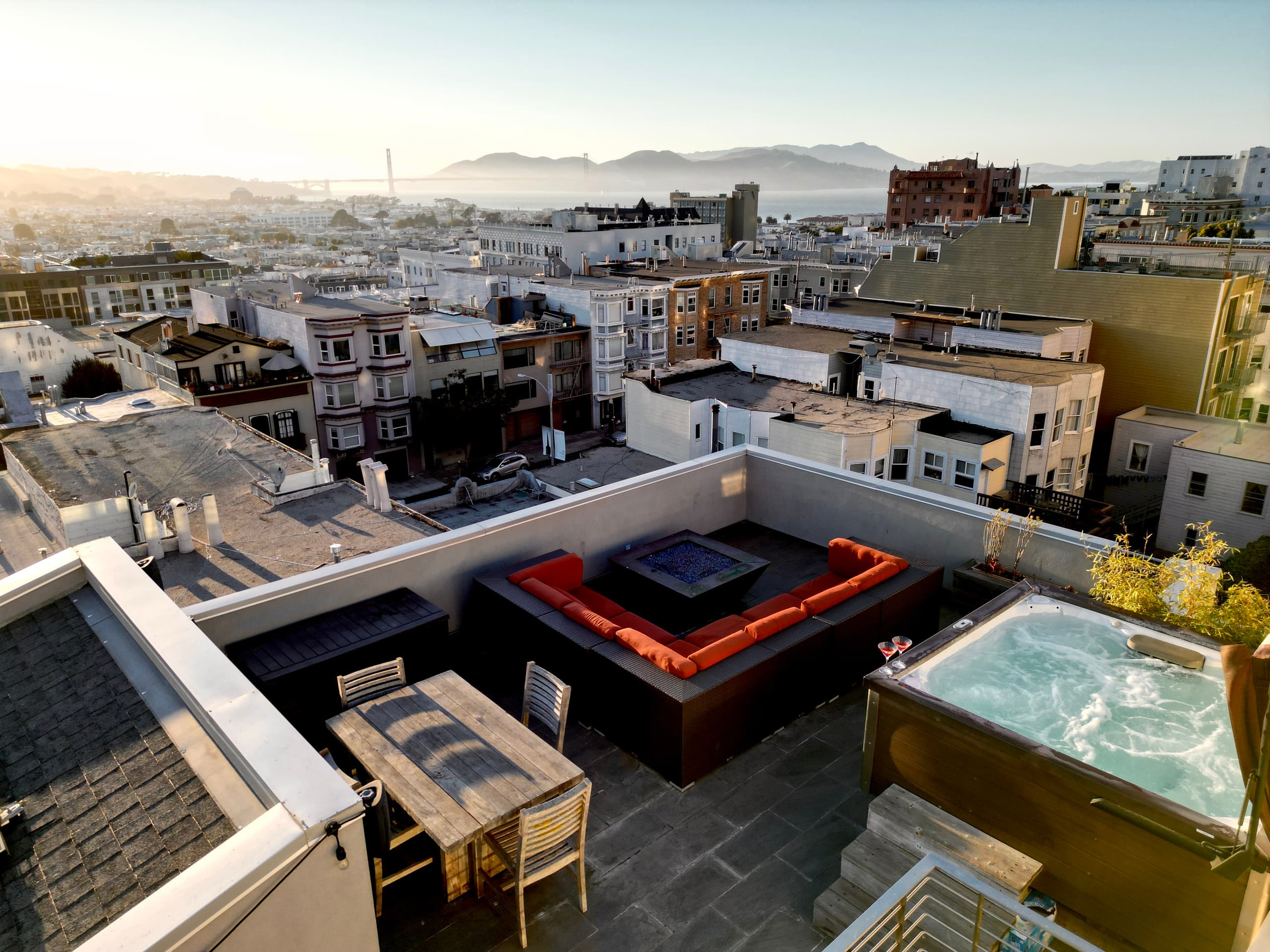 Condo in San Francisco · ★5.0 · 4 bedrooms · 4 beds · 3.5 baths - Image 43