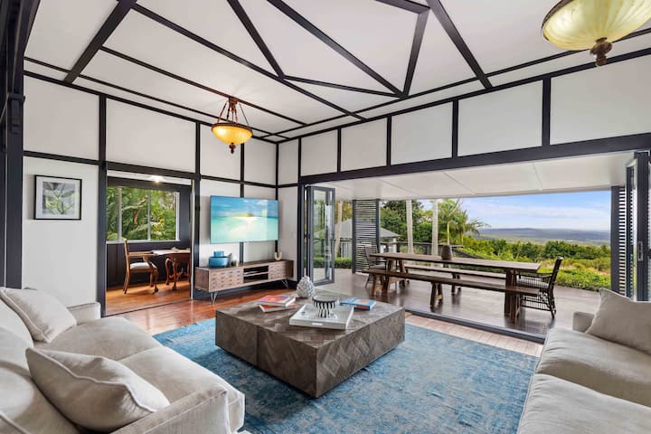 Lounge Room