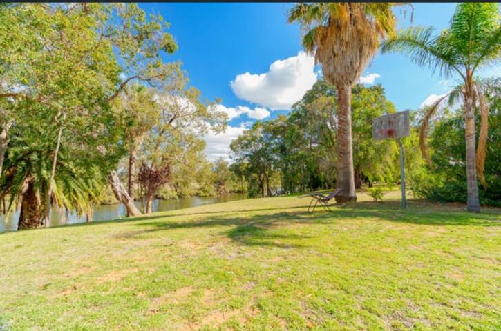 FitzHaven -Riverfront & Jetty! gallery image 3