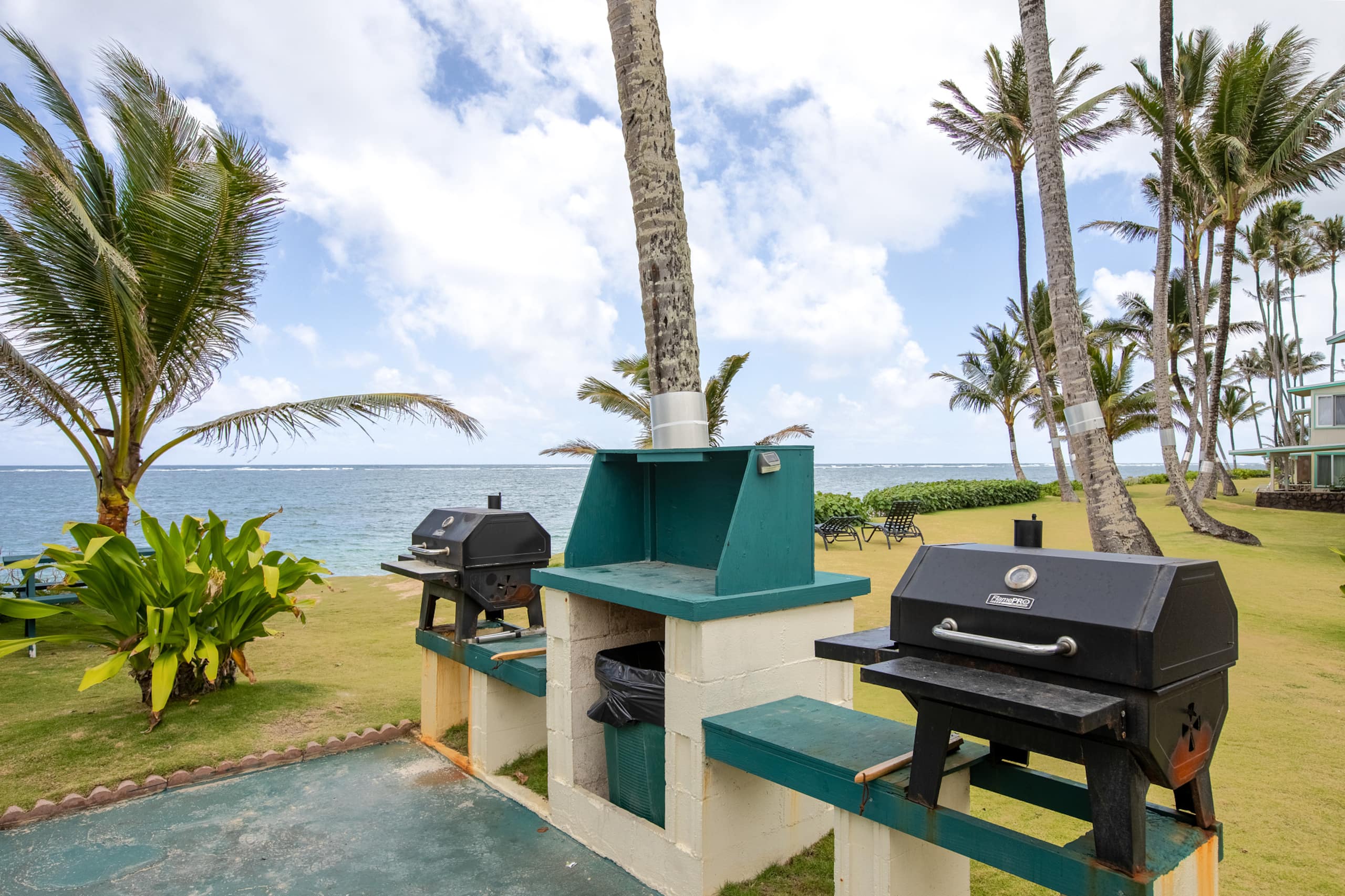 Ocean view, Sleeps 4, AC, Beautiful Beach, Wi-Fi - Image 32