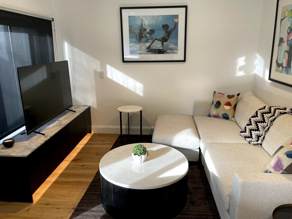 Annonce Airbnb populaire: Stylish Urban Adventurer - Quiet, Modern, Central à Collingwood