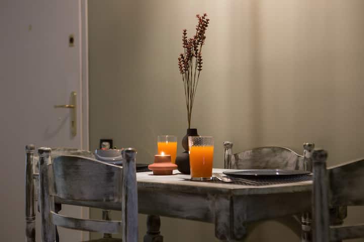 Stylish Condo With Garden View | Central | 1br - Athens