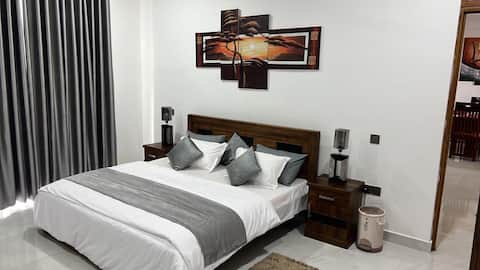 Luxury 2BR Apartment