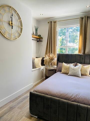 Apartment in Stepney Green gallery image 2