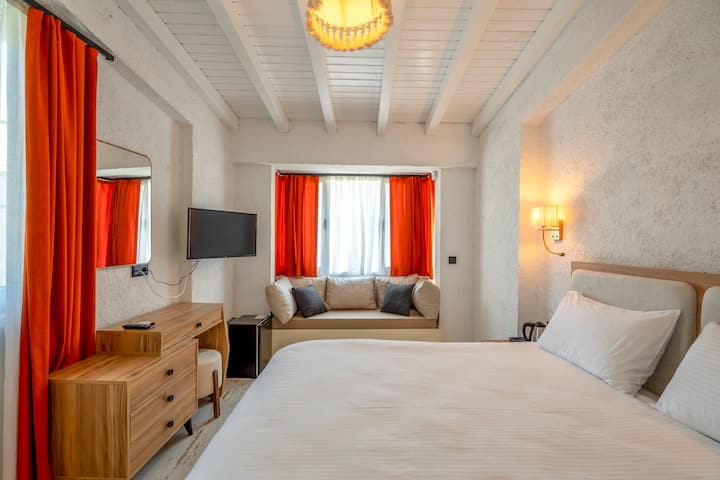 Arcadius Alacati - Deluxe Triple Room - 