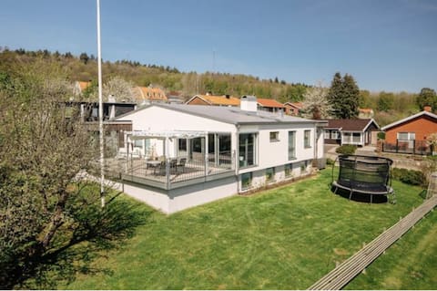 Villa L