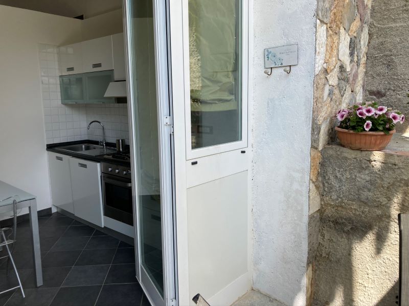 Popular Airbnb listing: Garden Apartment Floor 0 in Monterosso Al Mare