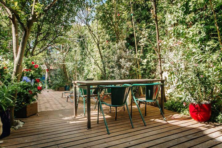 Lovely 100m2 Garden in the heart of Lisbon
