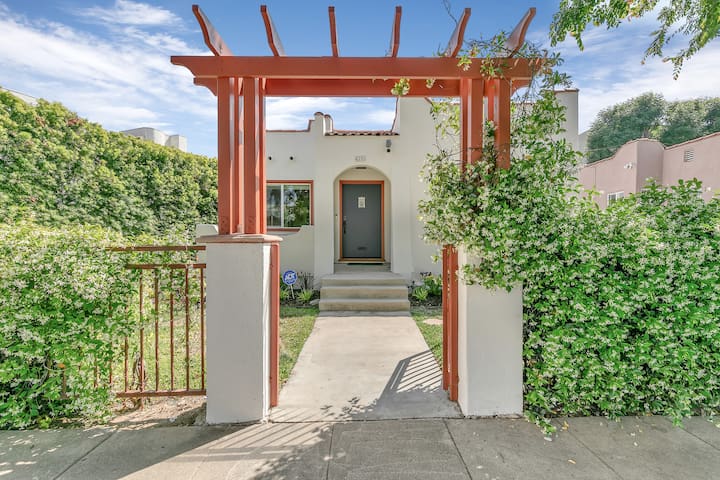 Newly Renovated Silver Lake Spanish Bungalow