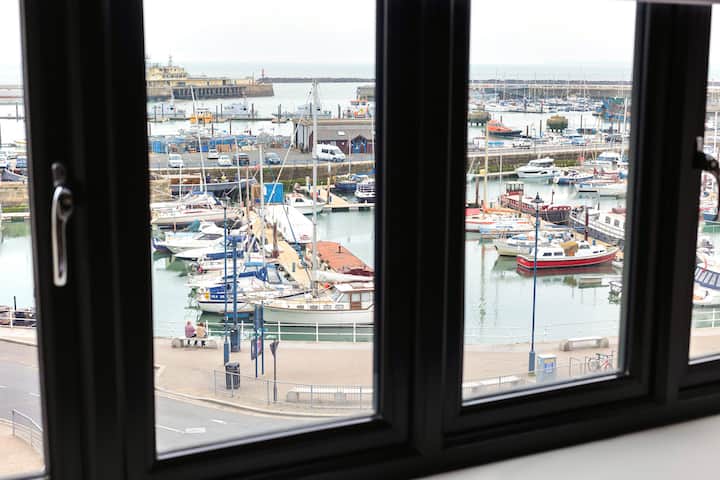 The Penthouse Suite | Harbour View | Ramsgate - Broadstairs