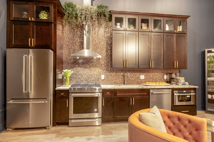 Union St Lofts & Salon- Broadway Downtown Nash 204 gallery image 3