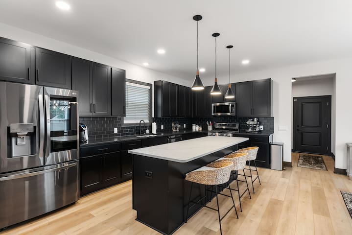 Modern Luxury Downtown Columbus