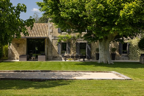 Charming farmhouse - private pool