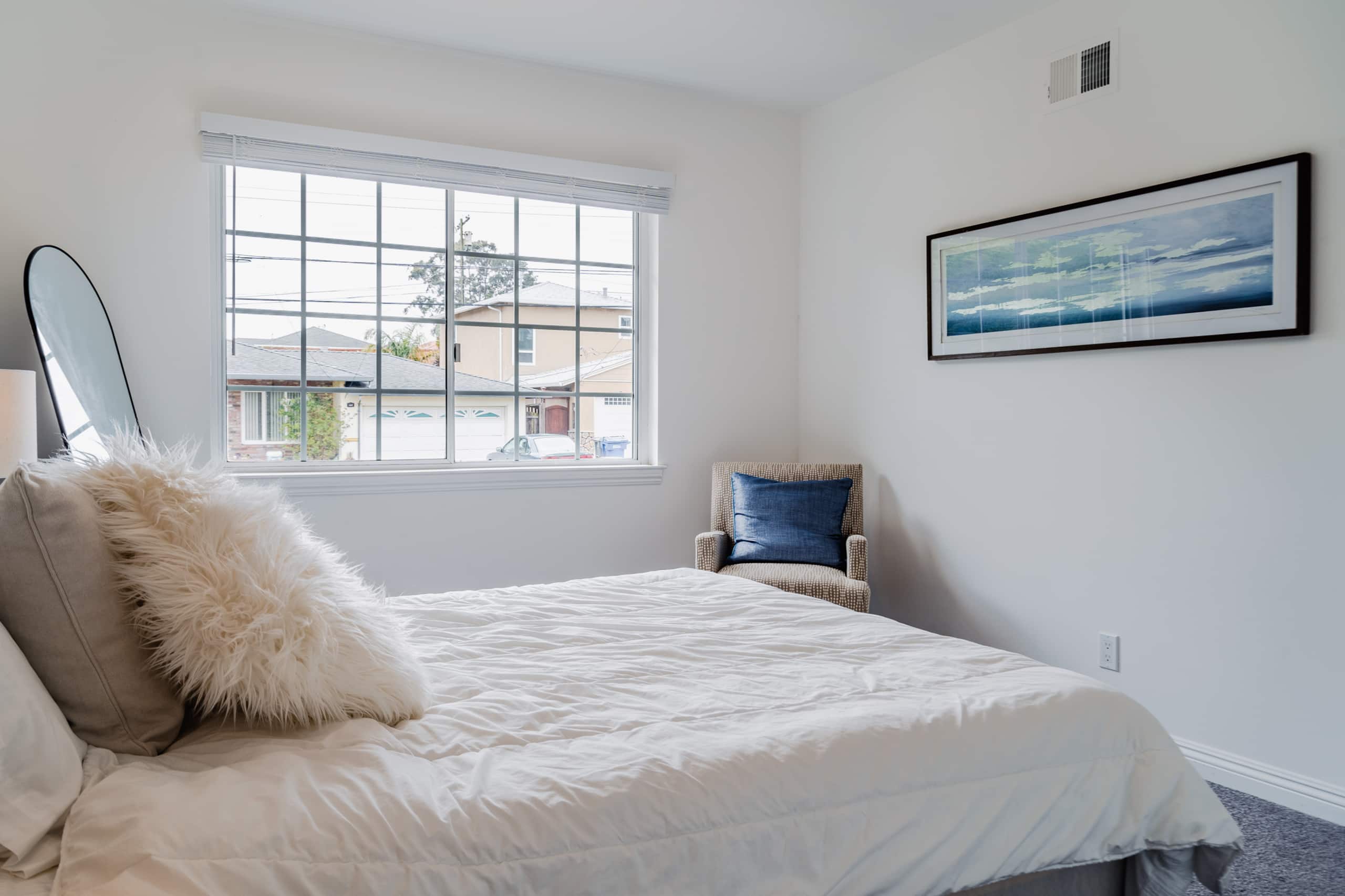 Home in South San Francisco · ★5.0 · 3 bedrooms · 4 beds · 2 shared baths - Image 17