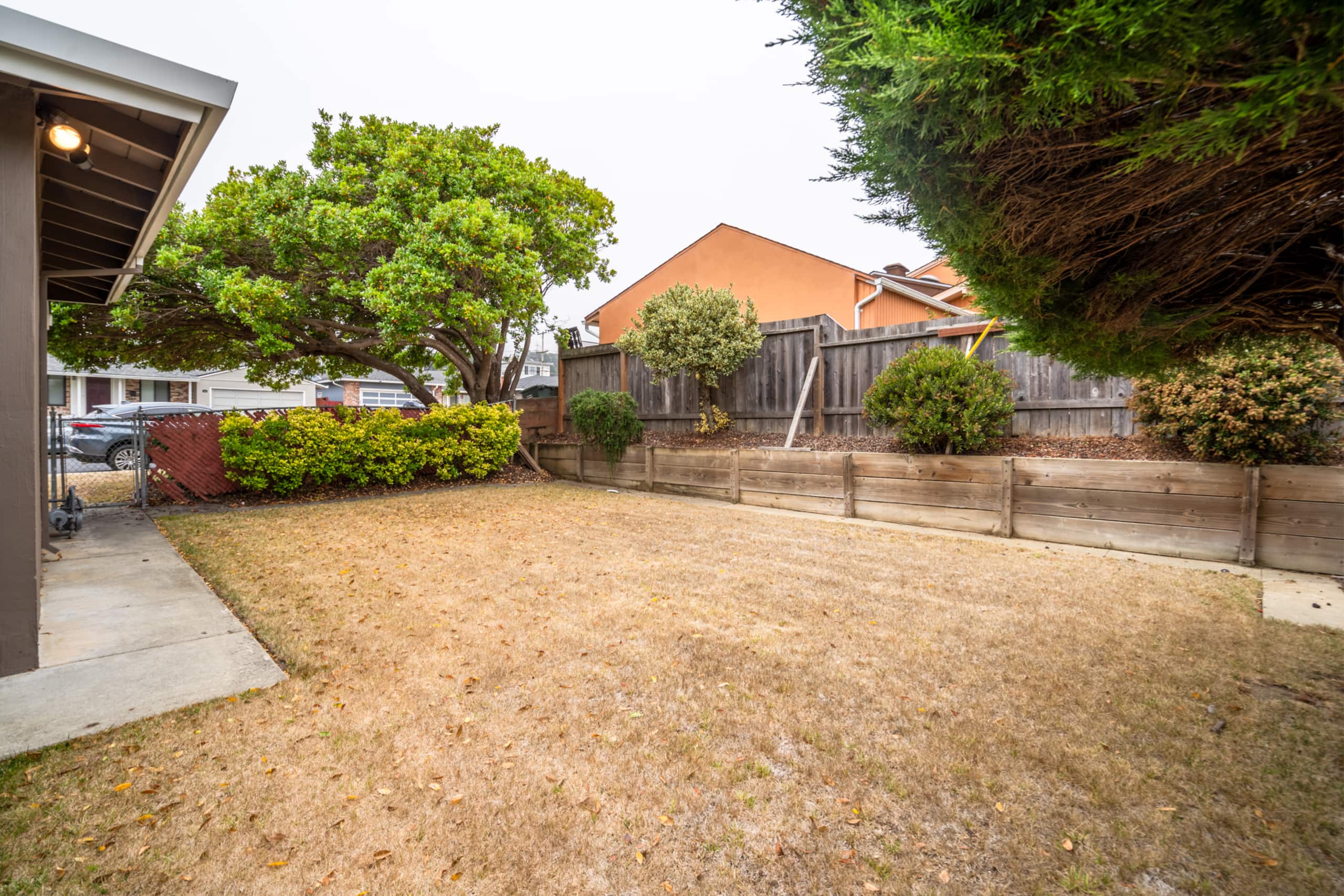Home in South San Francisco · ★5.0 · 3 bedrooms · 4 beds · 2 shared baths - Image 31