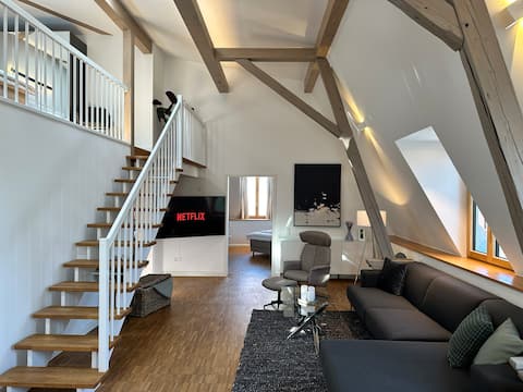 Peace & Quiet Oasis for Family & Friends | Parking