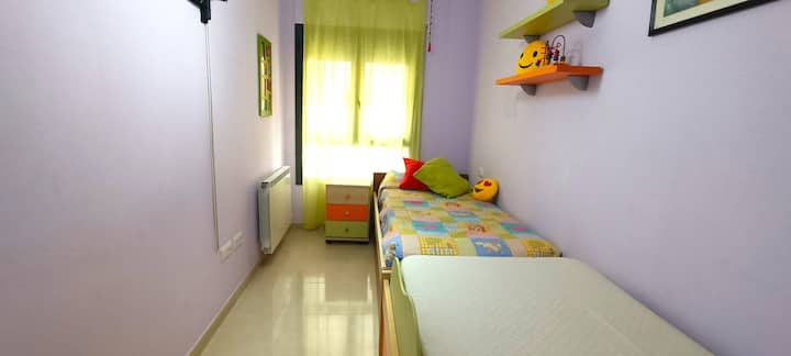 الغرفة 4 (سريران)