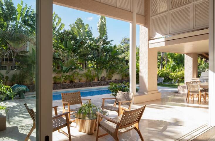 Portlock Paradise gallery image 3