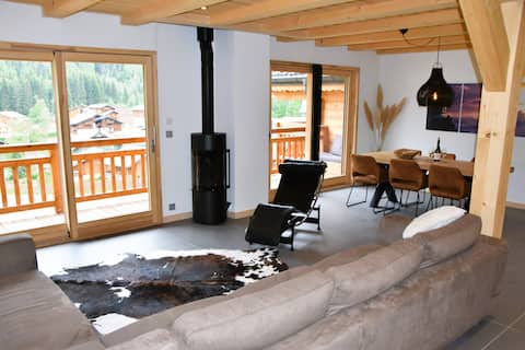 Successful Airbnb property: Les Fontaines E2 in Châtel in Châtel