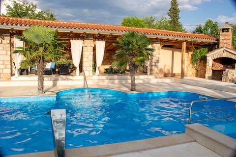 Villa with pool, kids' pool, and waterslide – Krk