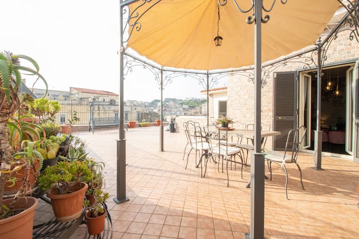 "Pippo's House With Terrace In Piazza Cavour 152" - Naples