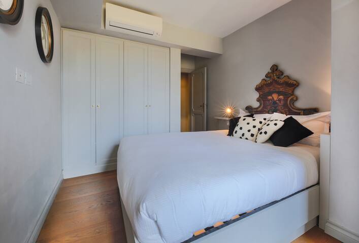 Pitti 8 with amazing view gallery image 4