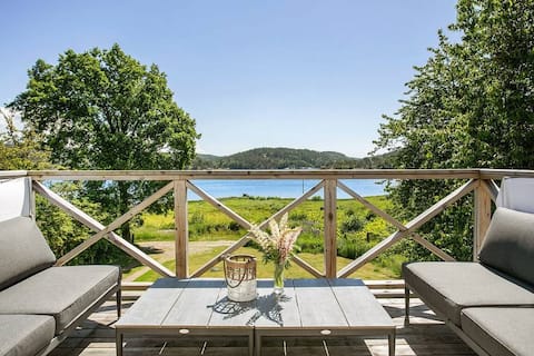Successful Airbnb property: Holiday home by the Fjord in Strömstad