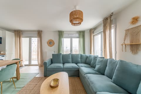 Super Nice 4-bedroom apartment