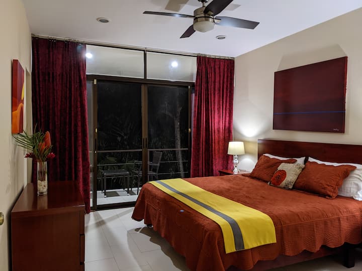 Red Room - 1 king bed, private balcony, private bath and walk-in closet