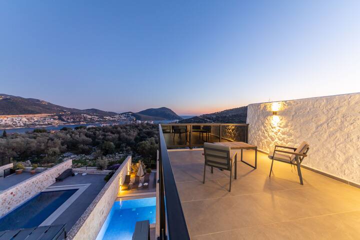 Helis Suites Bitez managed Airbnb listing 1