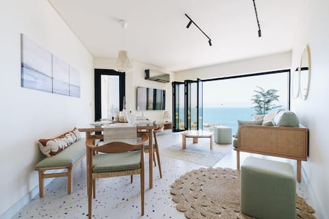 Seaview Condo in Gleem - 208