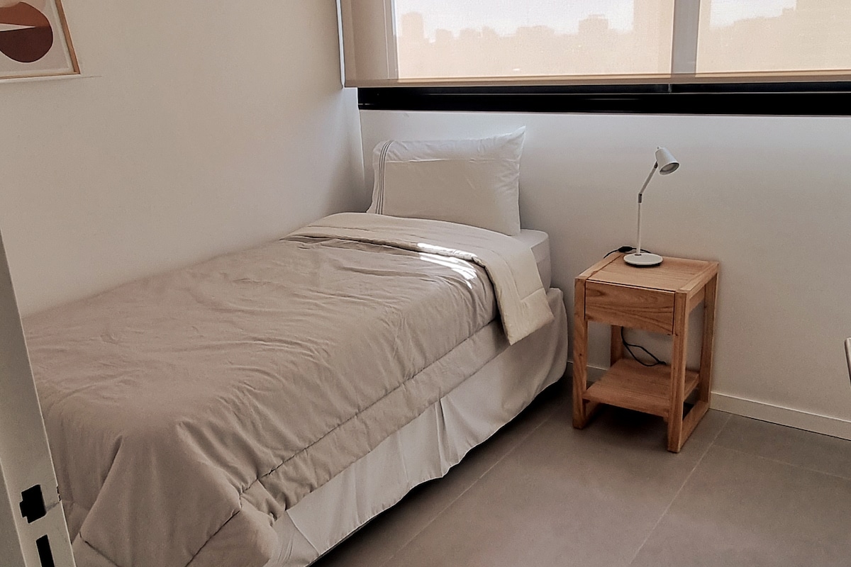 Habitación secundaria opción cama 1 plaza.