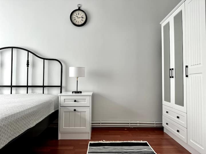 Spacious apartment near Istanbul Fair Center